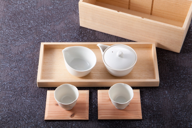 画像：福寿園茶器セット
