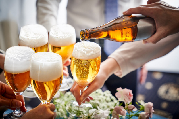 ビール乾杯