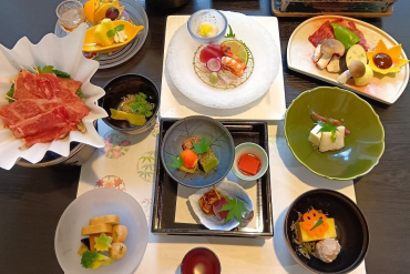 画像：奈良 万葉若草の宿 三笠_料理長おすすめ「万葉会席」