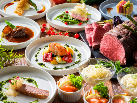 レストラン アゼリア：オーダー&ハーフブッフェの料理イメージ