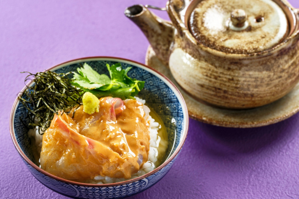 日本料理つのくに：鯛茶漬けの料理イメージ