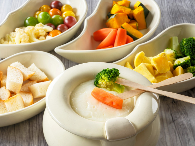 世界各国の料理を楽しむメニューSignature Dishes：チーズフォンデュ イメージ