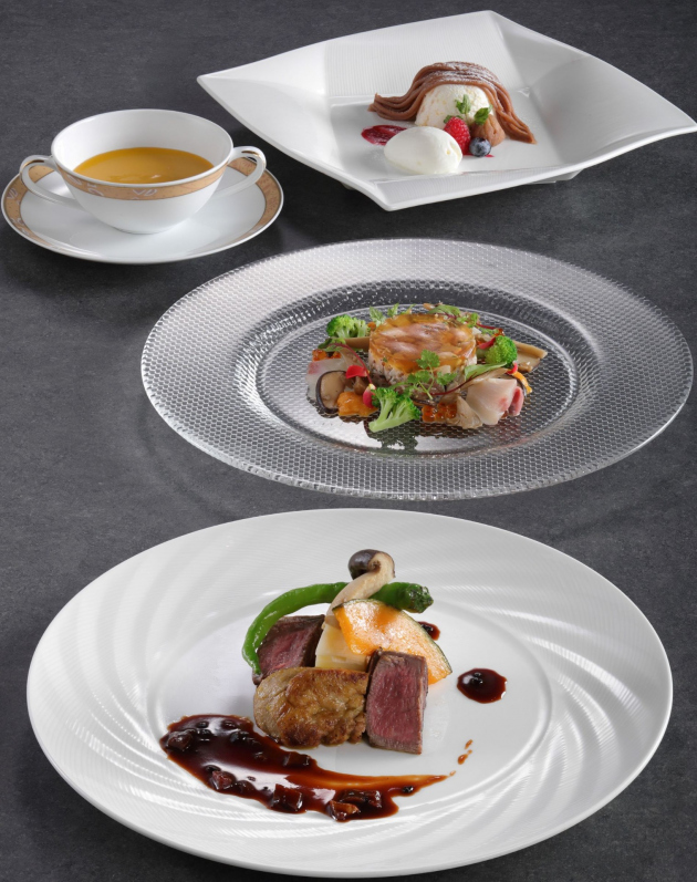 画像：ステーキディナー