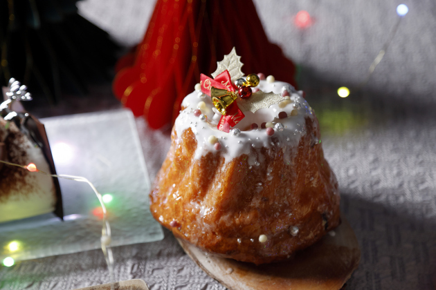 画像：COOKAのクリスマスブッフェ デザート「ストロベリークグロフ」