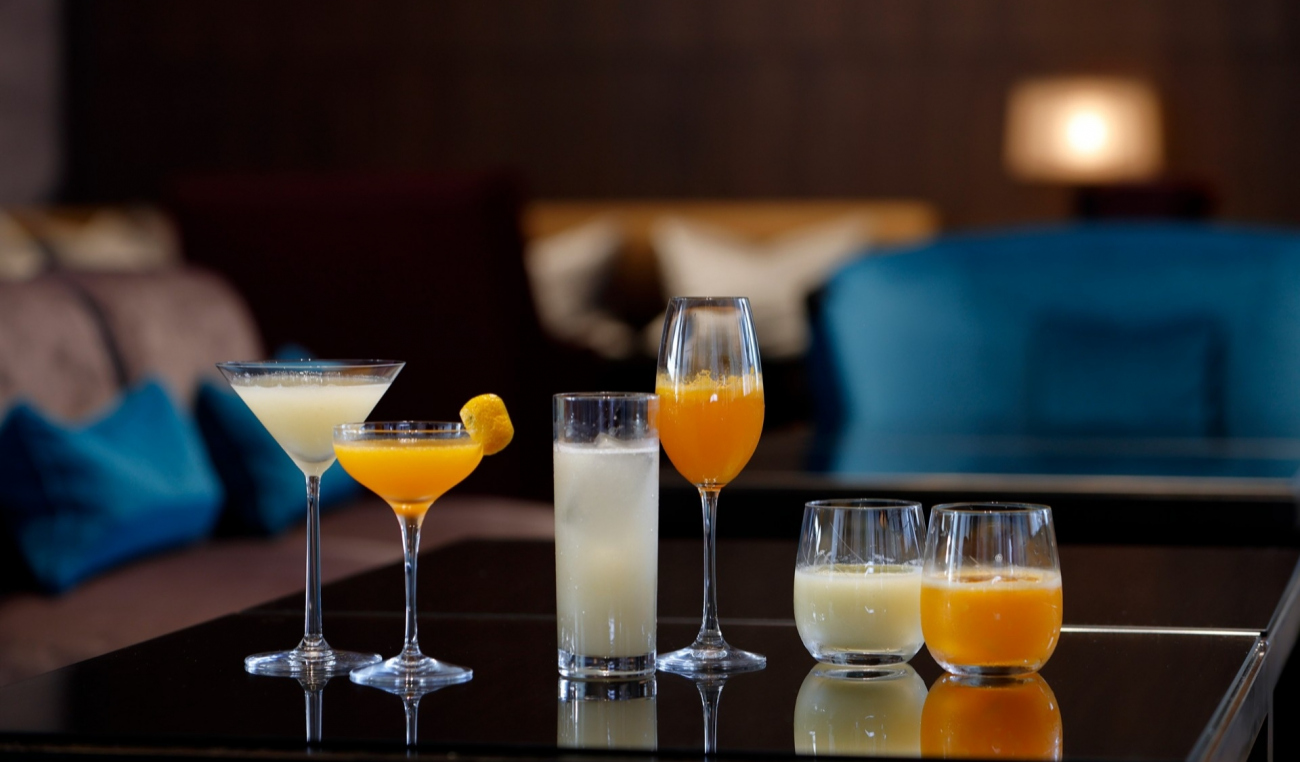 画像：BAR PLUSで提供する「季節のフルーツカクテル～季節の柑橘&洋梨～」