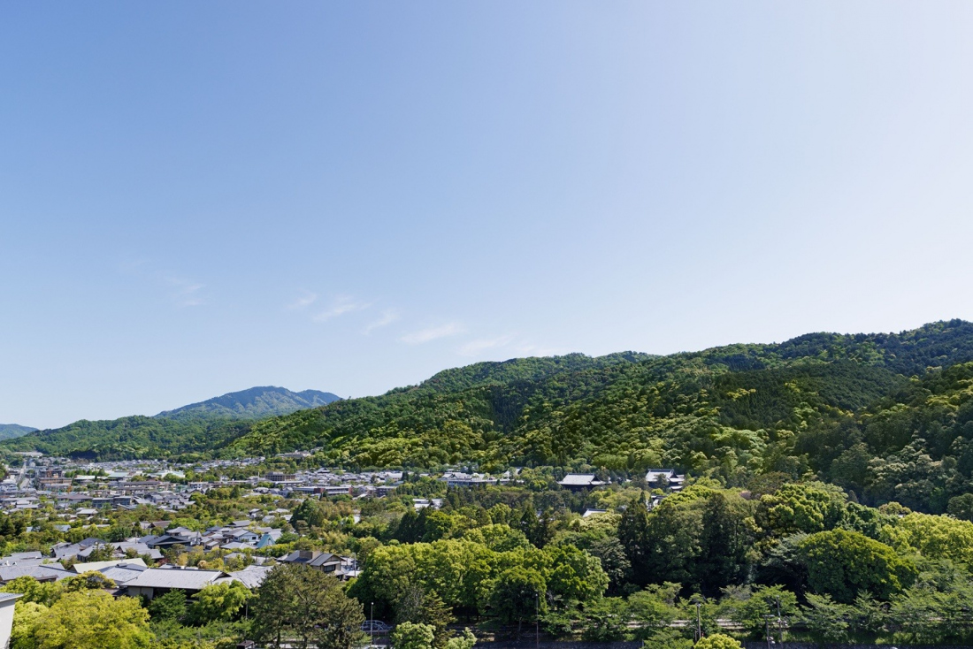 ラグジュアリースイート平安京ビュー 1キングベッド