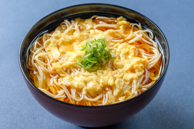 日本料理つのくに：かきたまにゅう麺の料理イメ―ジ