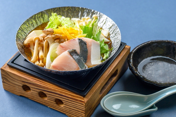 日本料理つのくに：鰤の柚子小鍋の料理イメージ