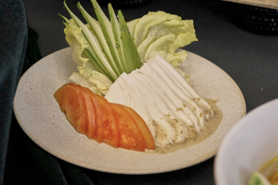 蒸し鶏 葱ソース（白鶏）