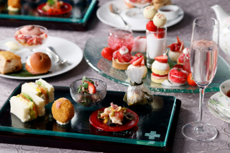 画像：桜といちごのアフタヌーンティー