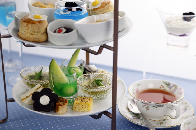 画像：マリークワントとのコラボレーションアフタヌーンティー"Sky Bloom Afternoon Tea"のセイボリー