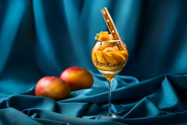 完熟マンゴーパフェ