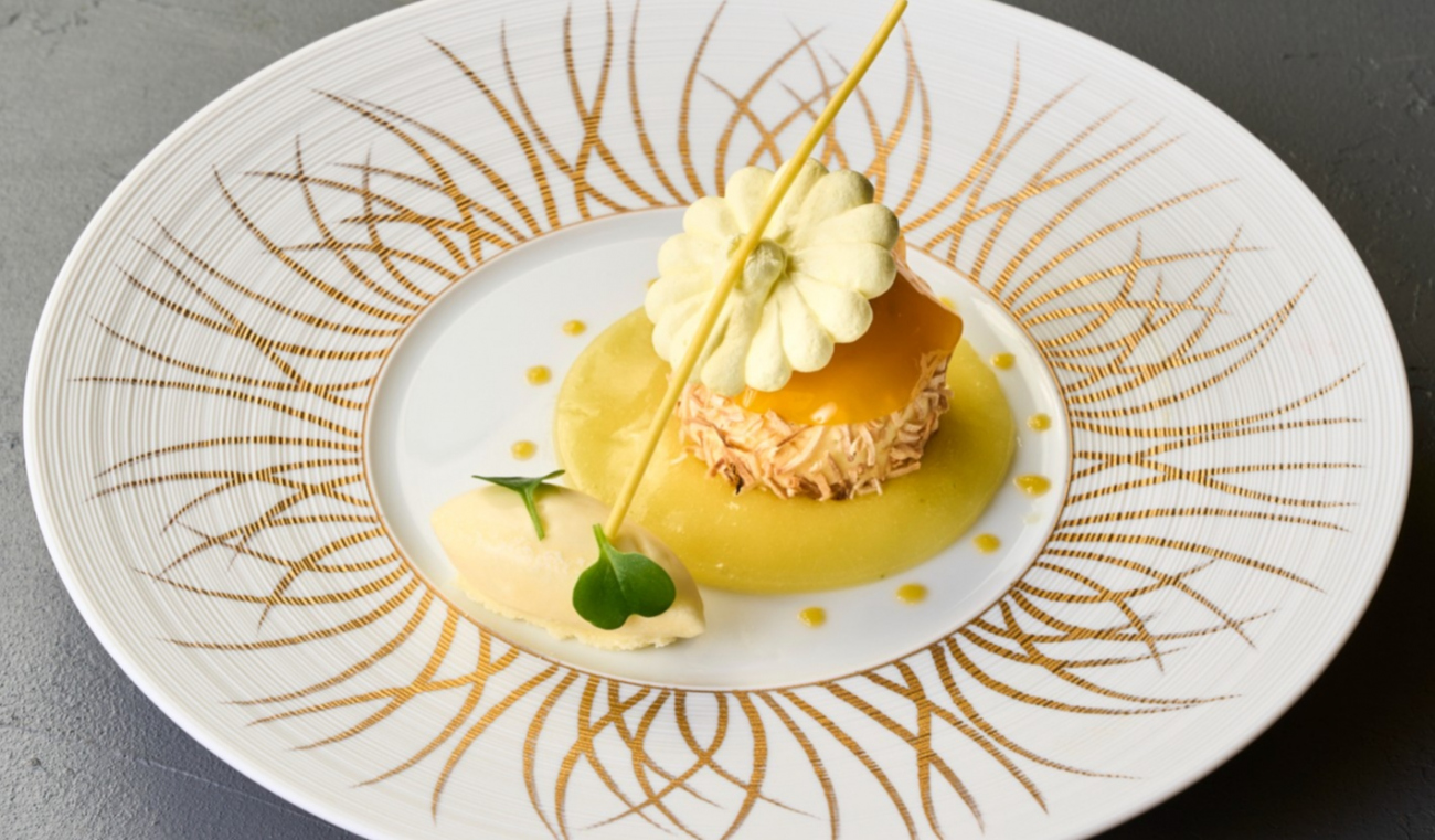 パイナップルのデクリネゾン