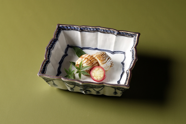 画像：ZK日本料理 8月 （焼き物）太刀魚フォアグラ包み焼き
