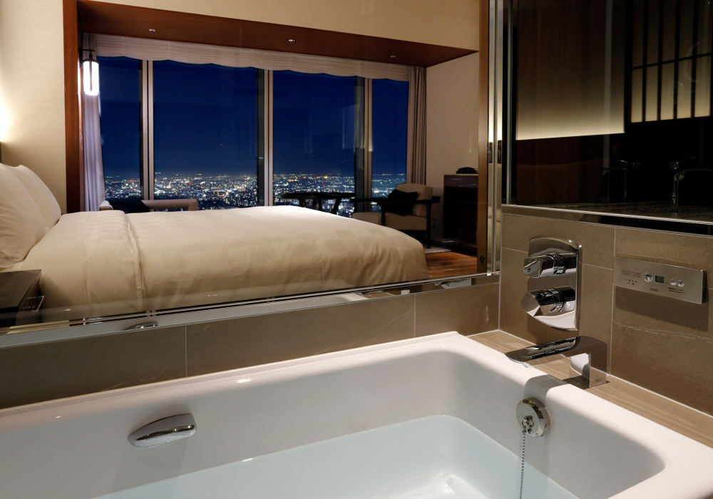 画像：クラブデラックスキングのオープンバス