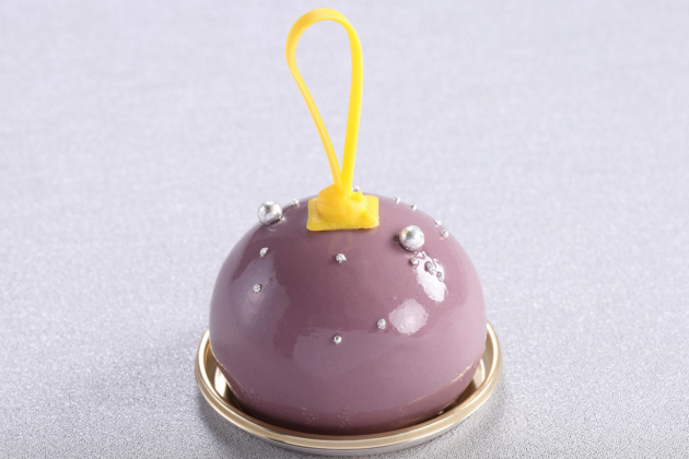 ブルーベリーとトンカのクリスマスボール